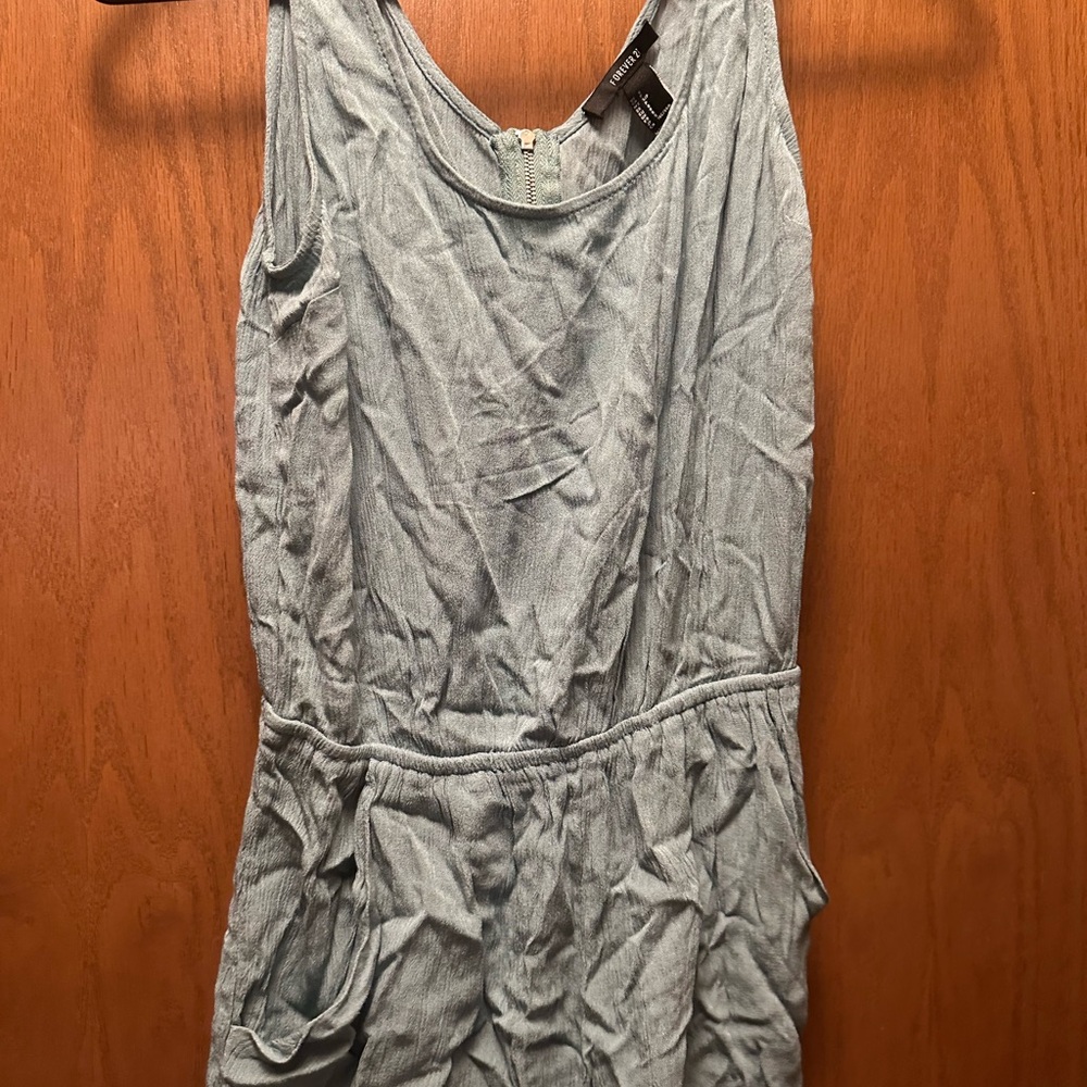 Light Green Sleeveless Romper S